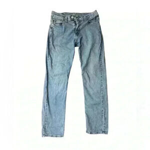 Men’s Levis blue jeans